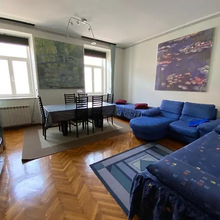 Canova - Locazione Turistica Apartment *